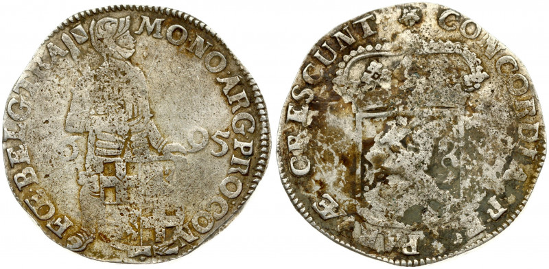 Netherlands UTRECHT 1 Silver Ducat 1695 Obverse: Standing armored Knight with cr...