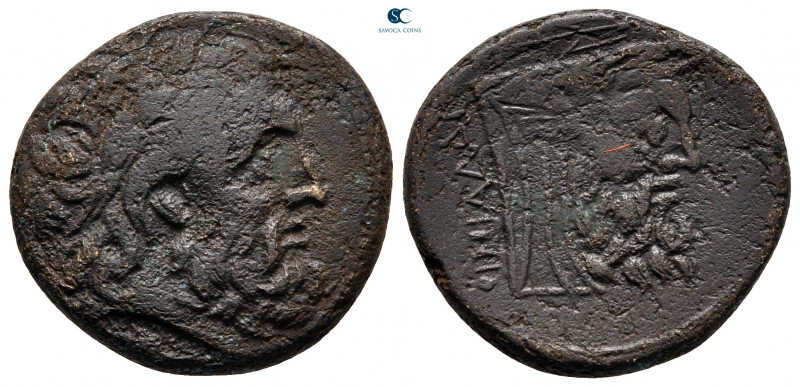 Akarnania. Oeniadae circa 219-211 BC. 
Bronze Æ

22 mm, 7,36 g



very fi...