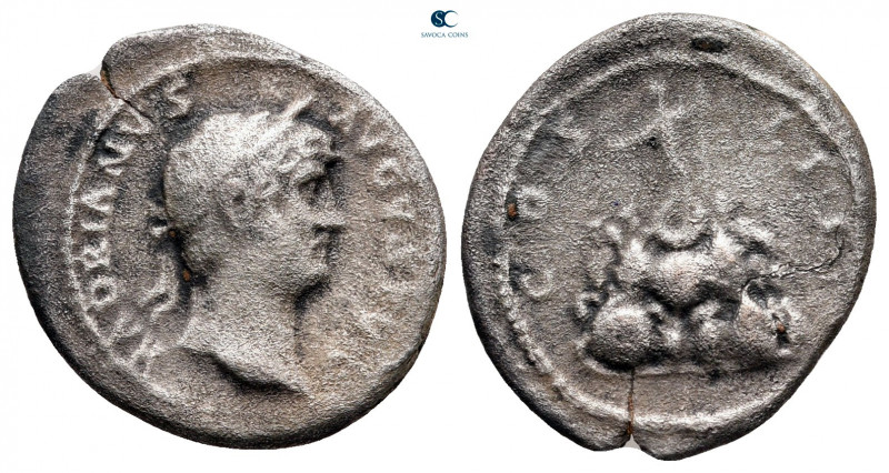 Cappadocia. Caesarea. Hadrian AD 117-138. 
Drachm AR

18 mm, 2,41 g



ne...