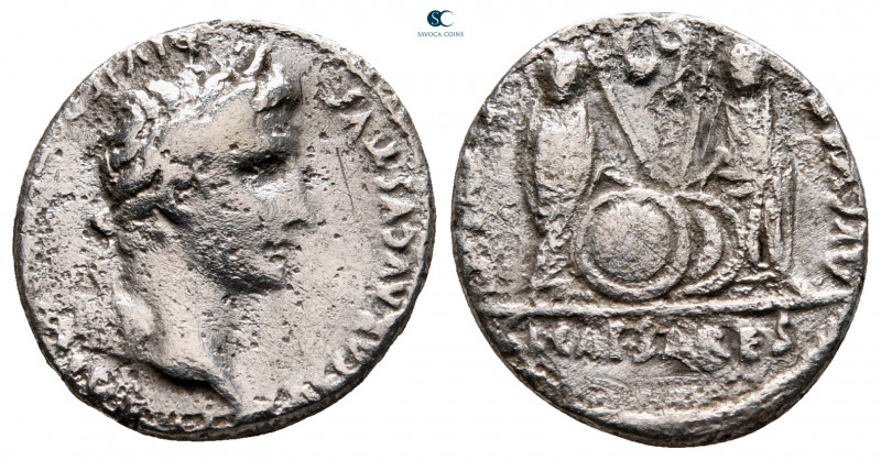 Augustus 27 BC-AD 14. Lugdunum
Denarius AR

18 mm, 2,87 g



nearly very ...