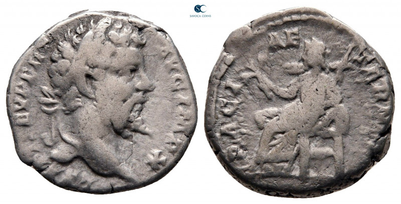 Septimius Severus AD 193-211. Rome
Denarius AR

17 mm, 3,39 g



nearly v...