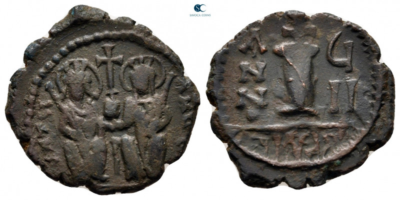 Justin II and Sophia AD 565-578. Theoupolis (Antioch)
Decanummium Æ

20 mm, 3...