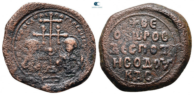 Theodore I Comnenus-Lascaris AD 1208-1222. Thessalonica
Tetarteron Æ

20 mm, ...