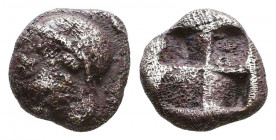 Greek AR Obols. 4th - 3rd century BC.
Reference:
Condition: Very Fine

Weight: 1,1 gr
Diameter: 9,3 mm
