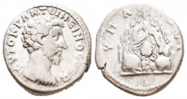 Marcus Aurelius AR, Caesarea, Cappadocia. AD 161-166.

Weight: 6,5 gr
Diameter: 20,8 mm