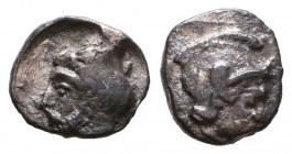 Cilicia, Satrap Tribazos Mallos or Soloi. AR Obol. Herakles head obv. Tribazos head rev. VERY RARE.

Weight: 0,6 gr
Diameter: 9,3 mm