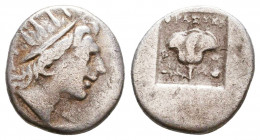 Rhodos, Caria. AR, c. 88-84 BC.

Weight: 1,8 gr
Diameter: 14,5 mm