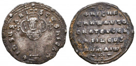 Nicephorus II AR Miliaresion. Constantinople, AD 963-969.

Weight: 2,7 gr
Diameter: 21,8 mm