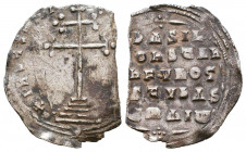 Basil I the Macedonian (867-886 AD). AR Miliaresion.

Weight: 1,3 gr
Diameter: 22,1 mm