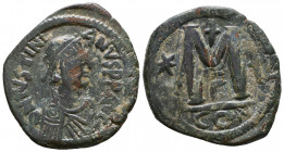 Justinian I the Great (AD 527-565). Æ follis.

Weight: 16 gr
Diameter: 34,3 mm