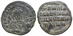 Romanus I Lecapenus Æ Nummus. AD 920-944.

Weight: 5,8 gr
Diameter: 26,6 mm