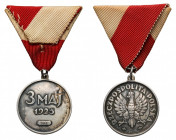 Medal 3-go Maja 1925 - nr 781 Egzemplarz z niskim, trzycyfrowym numerem nadania #781 i na wstążce o właściwej barwie.&nbsp; Wyraźna, ciemna patyna, al...