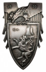Odznaka Front Pomorski 1920 Odznaka jednoczęściowa, bita z kontrą.&nbsp; W komplecie firmowa nakrętka A. Nagalski, ciemno patynowana (średnica 25,3 mm...