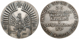 Medal SREBRO 300 Rocznica Zwycięstwa Polskiej Kawalerii 1683-1983 Medal sygnowany A.Panasiuk. Na obrzeżu numer 16 i punca srebra 2. Bardzo rzadki. 
 ...