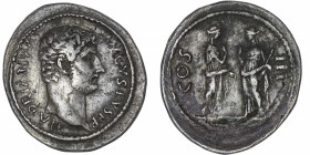 EMPIRE ROMAIN
Hadrien (117-138). Cistophore ND (après 118), Smyrne.
RPC.III.1361 - Metcalf 32 - RIC.507 ; Billon - 10,18 g - 29 mm - 6 h 
Rare. Sur...