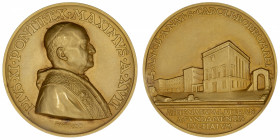 ITALIE
Vatican, Pie XI (1922-1939). Médaille d’or commémorant la création de l'Université Pontificale du Latran 1938 - An XVII.
Or - 62,38 g - 44 mm...