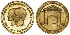 LUXEMBOURG
Jean (1964-2000). Module du 40 francs, centenaire du Traité de Londres 1967.
Probst.09A - K.M.M10 ; Or - 12,86 g - 26 mm - 6 h 
Dans son...