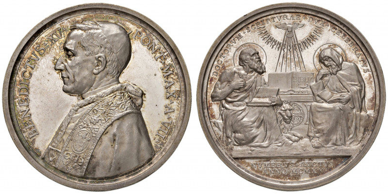 Roma. Benedetto XV (1914-1922). Medaglia anno VII (1921) AG gr. 35,60 Ø 44 mm. O...