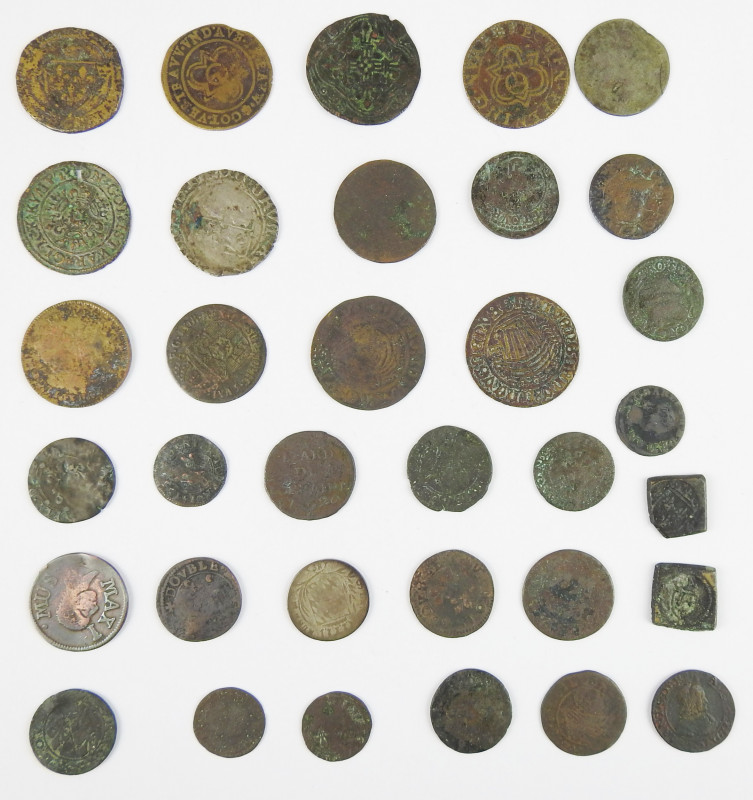 XVIIe : Lot de monnaies, poids, deniers, Provinces et villes dont Chateaurenard,...