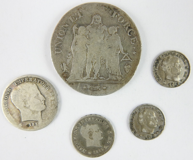 REVOLUTION / EMPIRE : 5 francs An 5 Q. On joint 4 monnaies argent Napoléon Roi d...