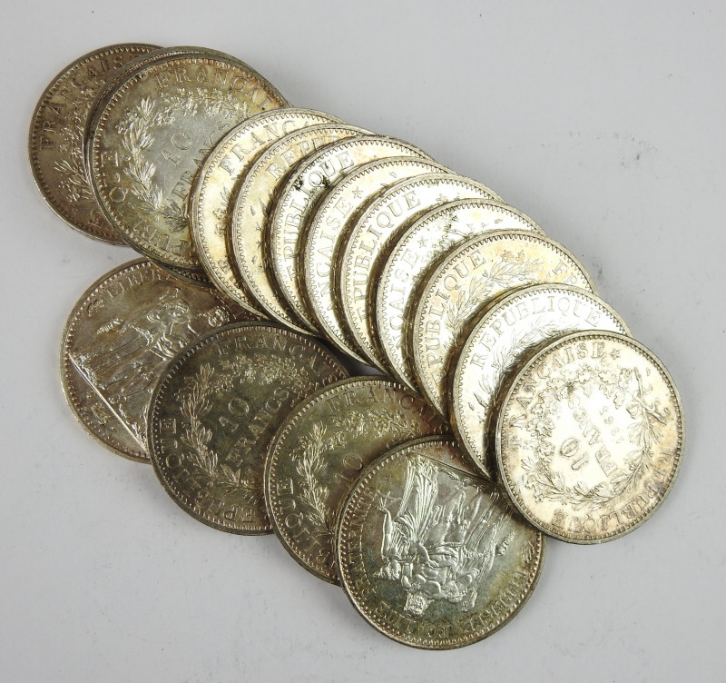 FRANCE : Lot de 17 monnaies argent 10 francs hercule. Poids total : 425.76 gr