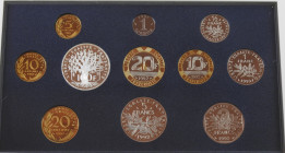 FRANCE - MONNAIE DE PARIS - FLEURS DE COINS : Coffret de 12 monnaies, 1992¸ dont argent.