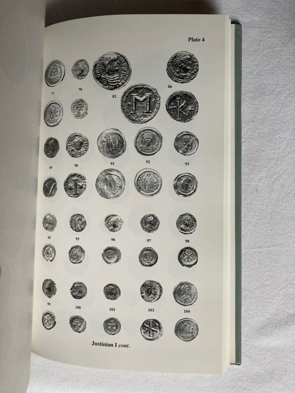 BATESON J. D., Byzantine and Early Medieval Western European Coins in the Hunter...