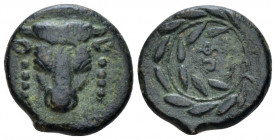 Phocis, Phocis Bronze circa 357-354, Æ 16.10 mm., 3.93 g.
Frontal bull's head. Rev. Wreath. BCD Lokris-Phokis 287.

Very fine

From the duplicate...