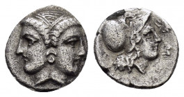 MYSIA.Lampsakos.(Circa 500-450 BC).Obol.

Obv : Janiform female head.

Rev : ΛAM.
Head of Athena to left, wearing Corinthian helmet, all within incuse...