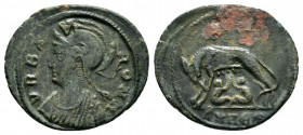 CONSTANTINE I.(307-337).Commemorative Series.Heraclea.Follis. 

Obv : VRBS ROMA.
Helmeted and mantled bust of Roma left.

Rev : SMHЄ.
She wolf standin...
