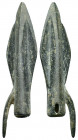 ANCIENT ROMAN BRONZE ARROW HEADS.(Circa 2 th Century). Ae.

Condition : Good very fine.

Weight : 8.1 gr
Diameter : 44 mm