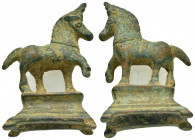 ROMAN MiILITARY PARADE HORSE STATUETTE.(1st-2nd century).Ae.

Condition : Good very fine.

Weight : 32.9gr
Diameter : 31X40 mm