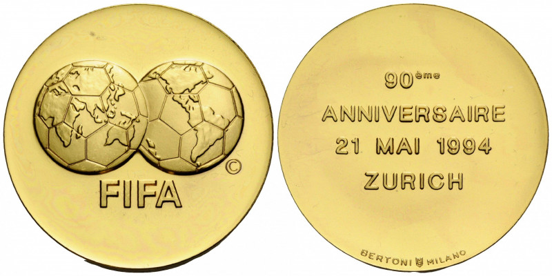 Zürich / Zurich
 Messingmedaille / Brass medal 1994. 50 mm. FIFA. Fédération In...