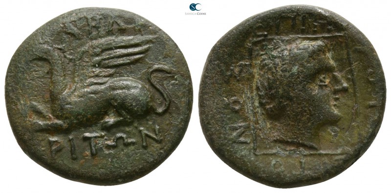 Thrace. Abdera 350-320 BC. 
Bronze Æ

17mm., 3,90g.

Griffin lying left / M...