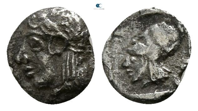 Asia Minor. Uncertain mint circa 400-300 BC. 
Tetartemorion AR

5mm., 0,15g....