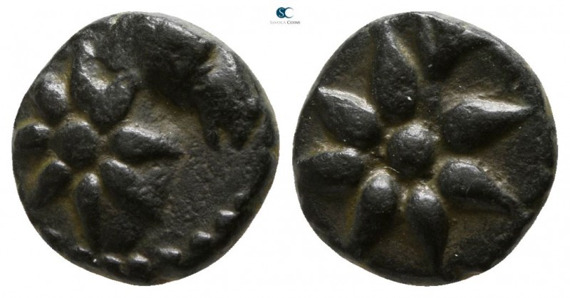 Pontos. Uncertain mint circa 130-100 BC. 
Bronze Æ

8mm., 1,25g.

Comet / H...