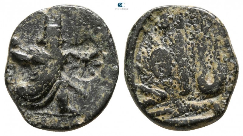 Ionia. Achaemenid Period. Uncertain Satrap 350-334 BC. 
Bronze Æ

12mm., 1,45...