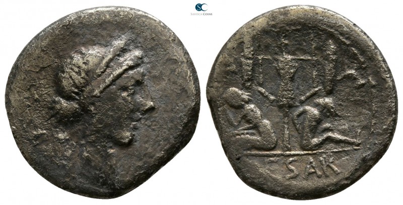 Julius Caesar 49-48 BC. Military mint travelling with Caesar
Denarius AR

17m...