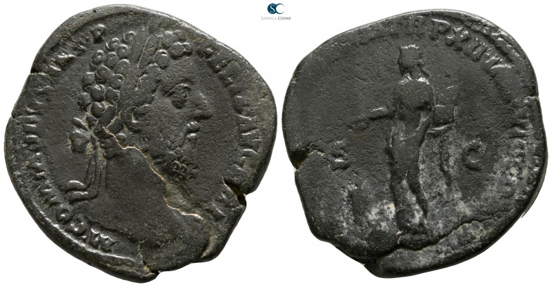 Commodus AD 180-192. Rome
Sestertius Æ

29mm., 19,20g.

M COMMODVS ANT P FE...