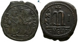 Phocas, with Leontia AD 602-610. Dated RY 1=AD 602/3. Theoupolis (Antioch). Follis Æ