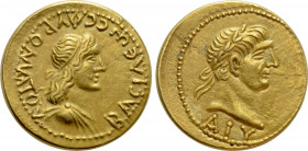 KINGS OF BOSPORUS. Sauromates I with Trajan (93/4-123/4). GOLD Stater. Dated BE 411 (AD 114/5)