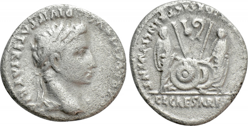 AUGUSTUS (27 BC-14 AD). Denarius. Lugdunum. 

Obv: CAESAR AVGVSTVS DIVI F PATE...