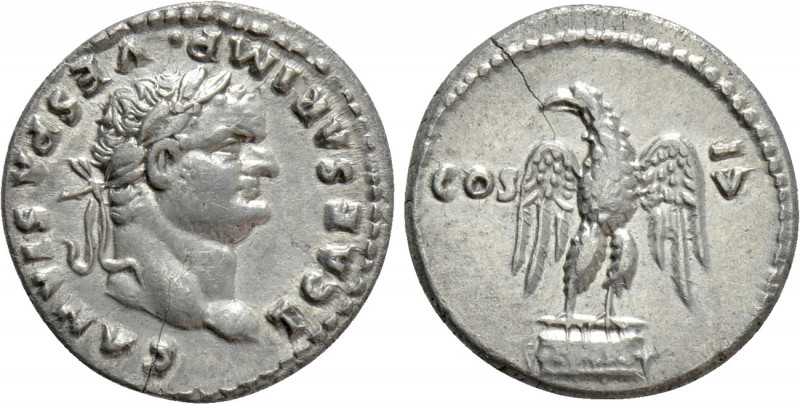 TITUS (Caesar, 69-79). Denarius. Rome.

Obv: T CAESAR IMP VESPASIANVS.
Laurea...