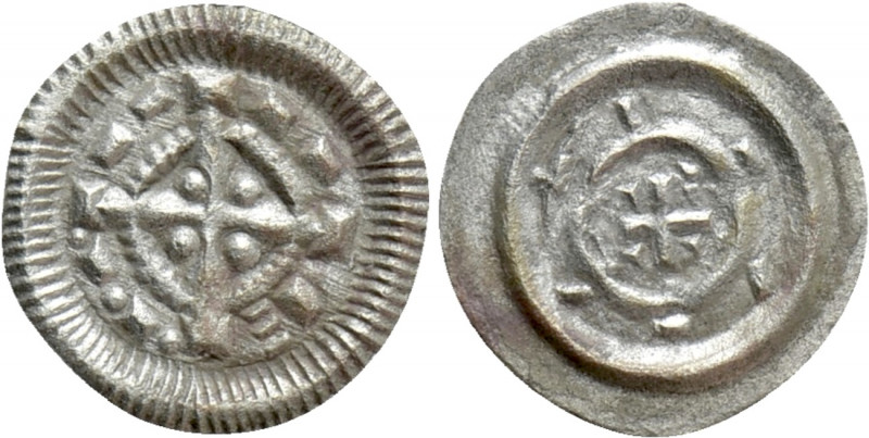 HUNGARY. Bela II (1131-1141). Denar. 

Obv: Cross with pellets in angles; pseu...