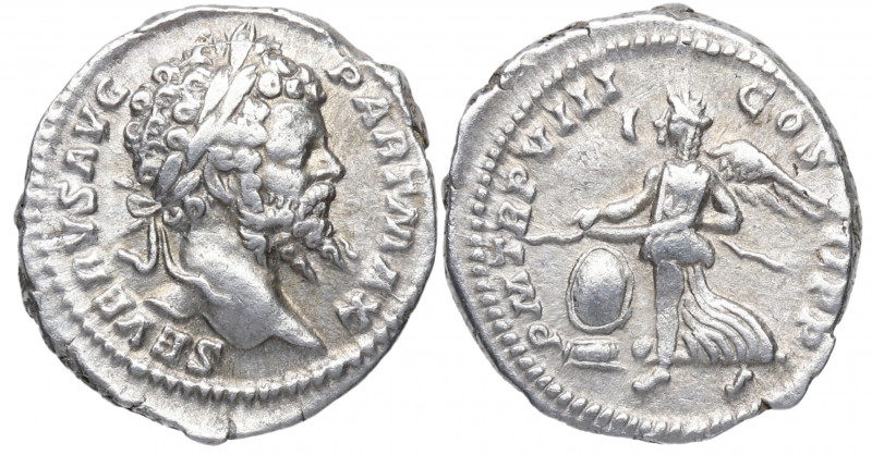 201 d.C. Septimio Severo. Roma. Denario. DS 4124 g.2. Ag. 3,11 g. PM TR P VIII C...