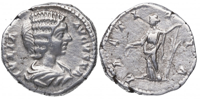 198 d C. Julia Domna. Roma. Denario. DS 4207 h. Ag. 3,77 g. LAETITIA. Alegría a ...