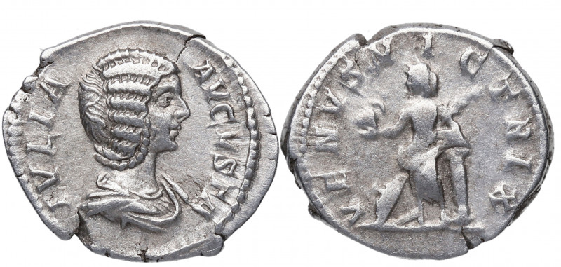 210 d C. Julia Domna. Roma. Denario. DS 4209 m. Ag. 3,38 g. VENVS VICTRIX. Venus...