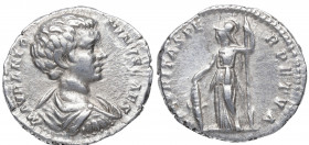 197 d.C. Caracalla. Roma. Denario. DS 4404 b. Ag. 3,11 g. SECVRITAS PERPETVA. Minerva a izq. MBC+. Est.60.