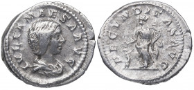 220 d C. Julia Maesa. Roma. Denario. DS 4784 c. Ag. 3,47 g. FECVNDITAS AVG. Fecundidad a izq. MBC+. Est.60.
