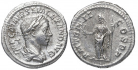 223 d.C. Alejandro Severo (231-235 d.C). Roma. Denario. DS 4814 o. Ag. 3,07 g. PM TR P II COS II PP. Paz a izq. MBC+. Est.60.